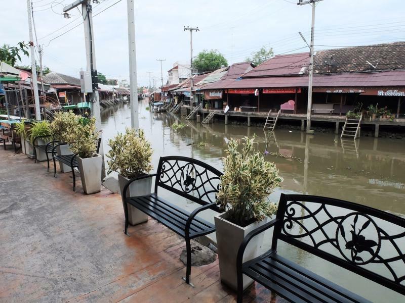 Roomquest Rimrabeang At Amphawa Zewnętrze zdjęcie