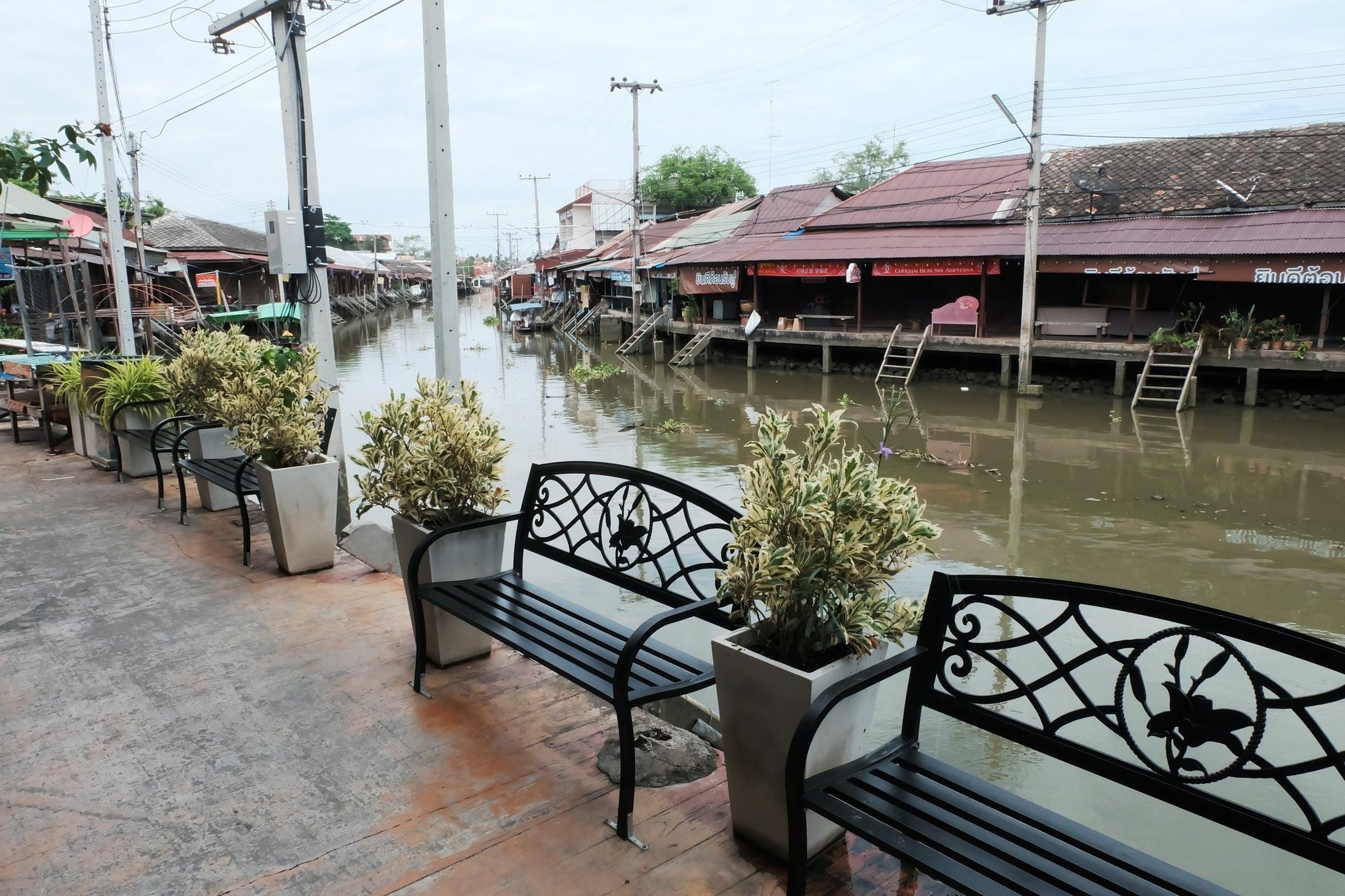Roomquest Rimrabeang At Amphawa Zewnętrze zdjęcie